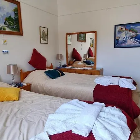 Aparthotel Astrofegia Near The Sea