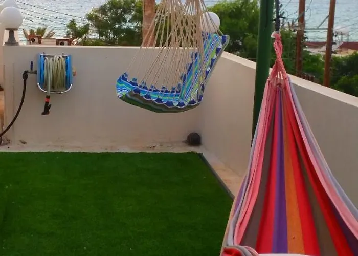 Astrofegia Near The Sea アパートホテル