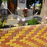 Aparthotel Astrofegia Near The Sea Agia Marina (Northern Cyprus)