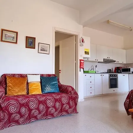 Astrofegia Near The Sea 4* אייה מרינה