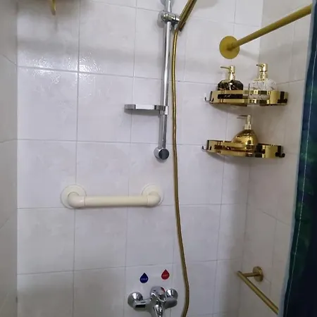 Aparthotel Astrofegia Near The Sea Agia Marina (Northern Cyprus)