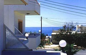 Aparthotel Astrofegia Near The Sea