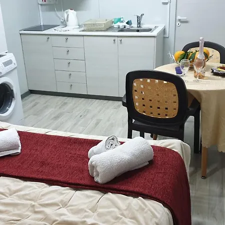 Aparthotel Astrofegia Near The Sea Agia Marina (Northern Cyprus)