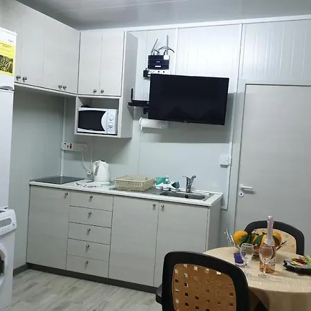 Aparthotel Astrofegia Near The Sea Agia Marina (Northern Cyprus)