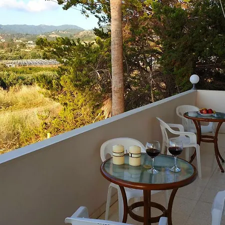 Astrofegia Near The Sea Aparthotel 4*