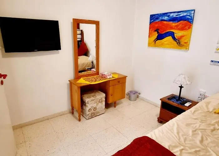 Aparthotel Astrofegia Near The Sea