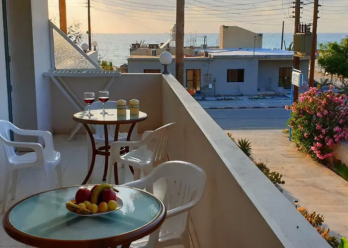 Aparthotel Astrofegia Near The Sea 4*